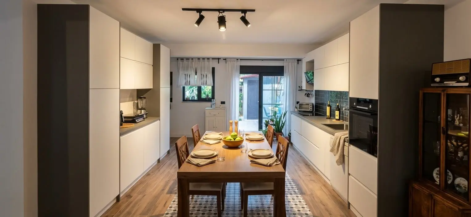 Fitted kitchen